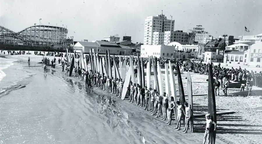 Lumar guittard surf school - surfing history-california 1936