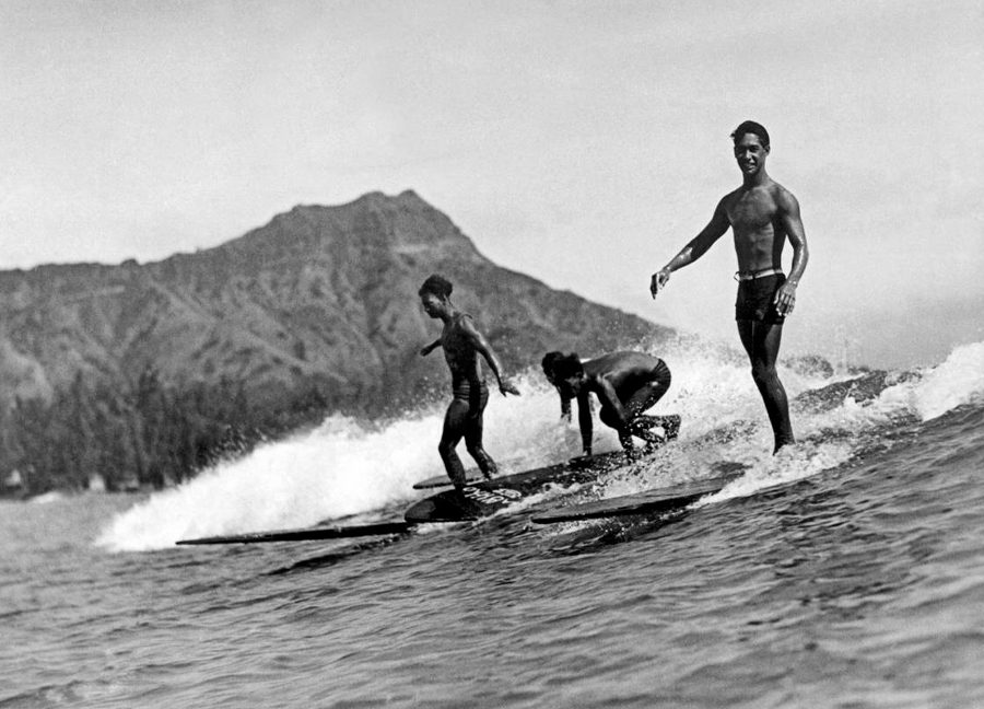 Lumar guittard surf school - surfing history-haway